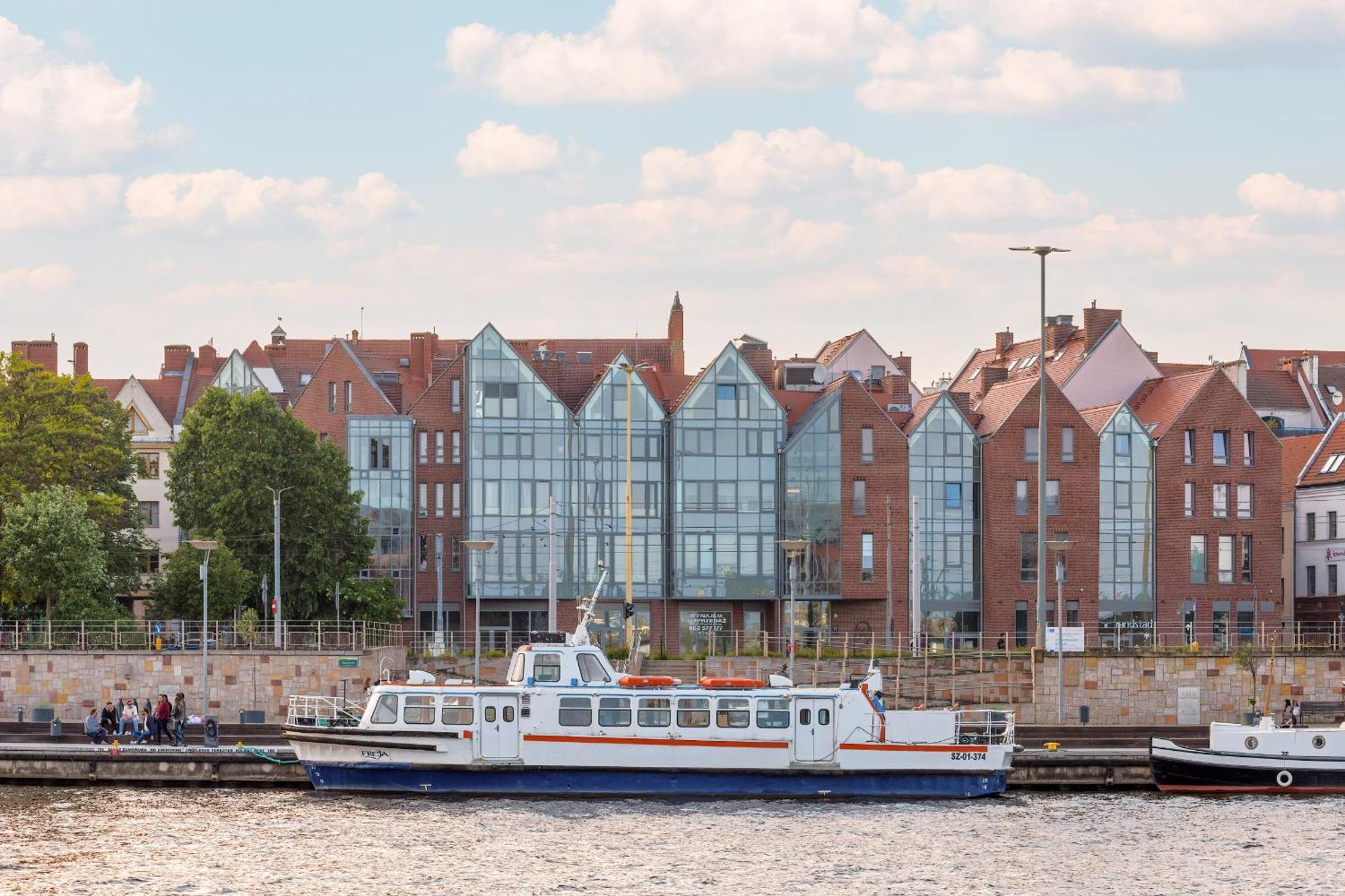 Space Apartments Old Town Szczecin Luaran gambar